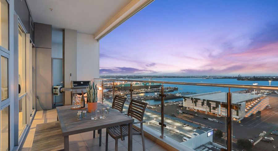  at 1602/30 Beach Road, Auckland Central, Auckland