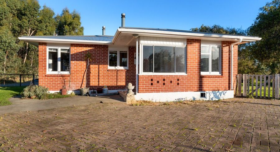  at 154 Kent Street, Carterton