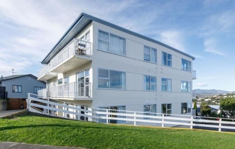  at 9/32 Akaroa Drive, Maupuia, Wellington, Wellington