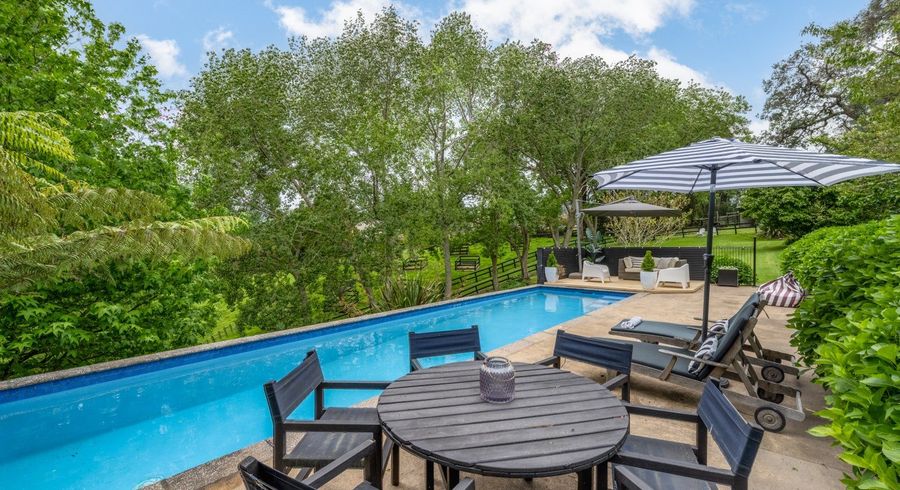  at 18 Ara-Kotinga, Whitford, Manukau City, Auckland