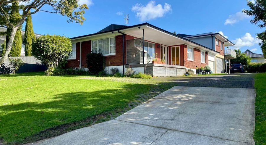  at 18 Belmere Rise, Farm Cove, Manukau City, Auckland