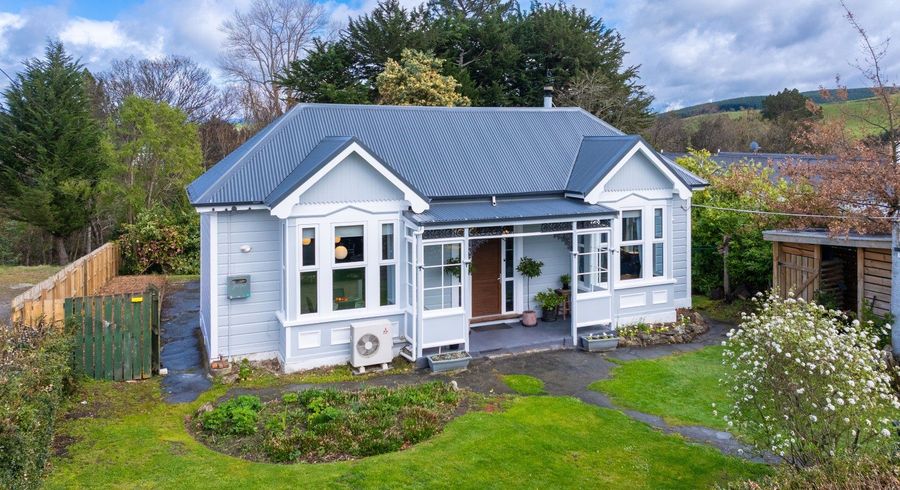  at 26 Peel Street, Lawrence, Clutha, Otago