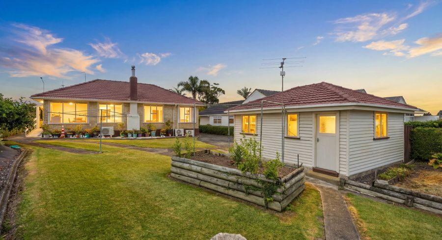  at 38 Hobsonville Road, West Harbour, Waitakere City, Auckland