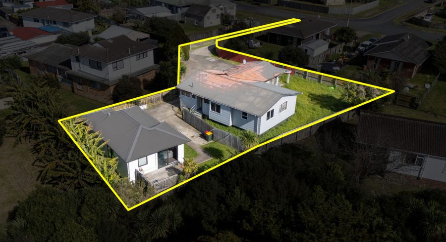  at 90 Chelburn Crescent, Mangere East, Manukau City, Auckland