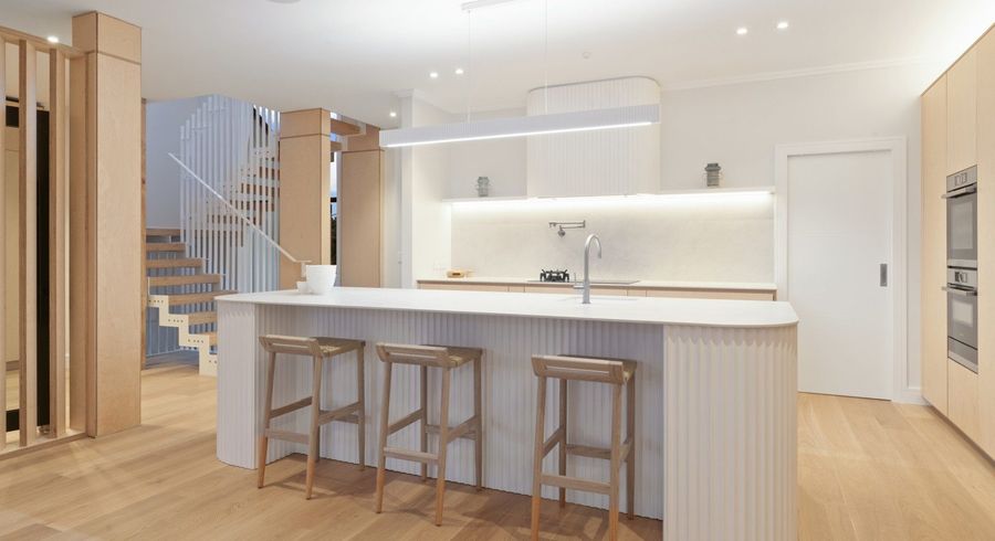  at 14C Alfred Street, Northcote Point, Auckland