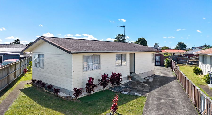  at 7 Chisholm Place, Mangere East, Manukau City, Auckland