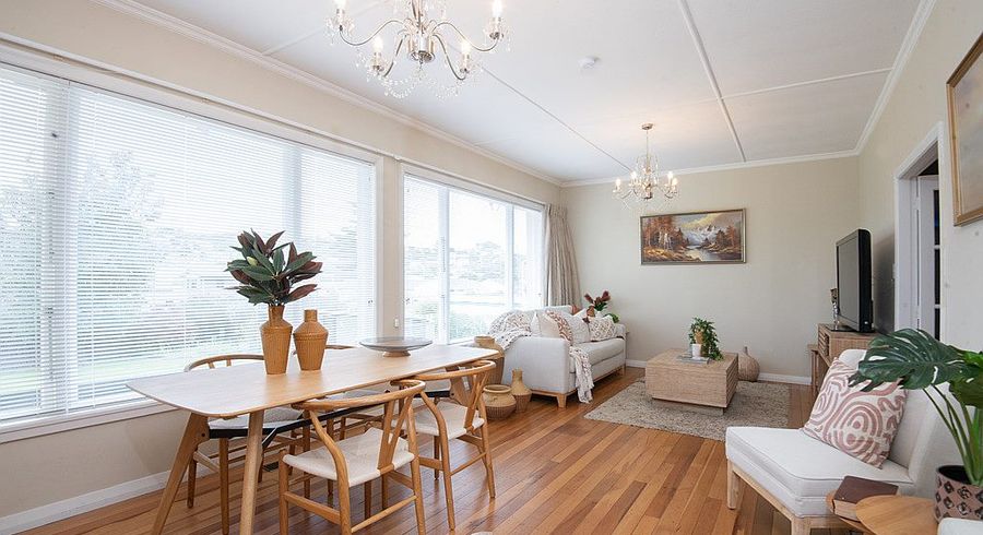 at 66 Main Road, Titahi Bay, Porirua