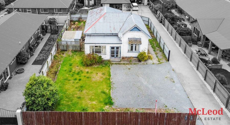  at 134 Chalmers Avenue, Hampstead, Ashburton