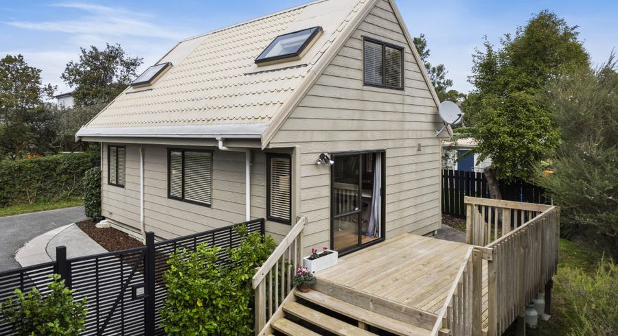  at 3/28 Fir Street, Waterview, Auckland