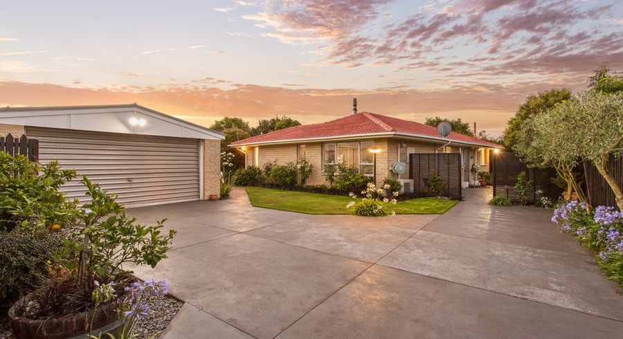  at 29 Wades Avenue, Saint Martins, Christchurch
