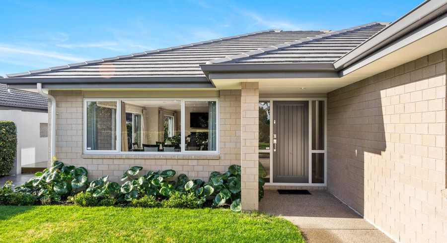  at 16 Castellina Drive, Karaka, Papakura