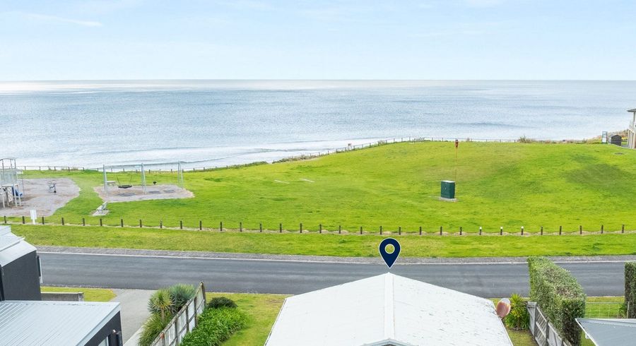  at 38 Kon Tiki Road, Whiritoa, Hauraki, Waikato