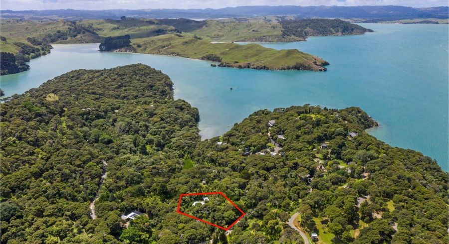  at 569 Te Akau Wharf Road, Te Akau