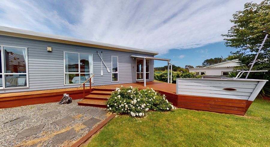  at 11 Ramona Avenue, Waitarere Beach, Horowhenua, Manawatu / Whanganui