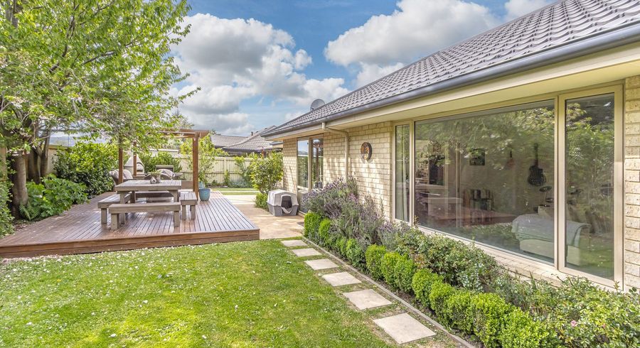  at 18 Elmslie Grove, Halswell, Christchurch City, Canterbury