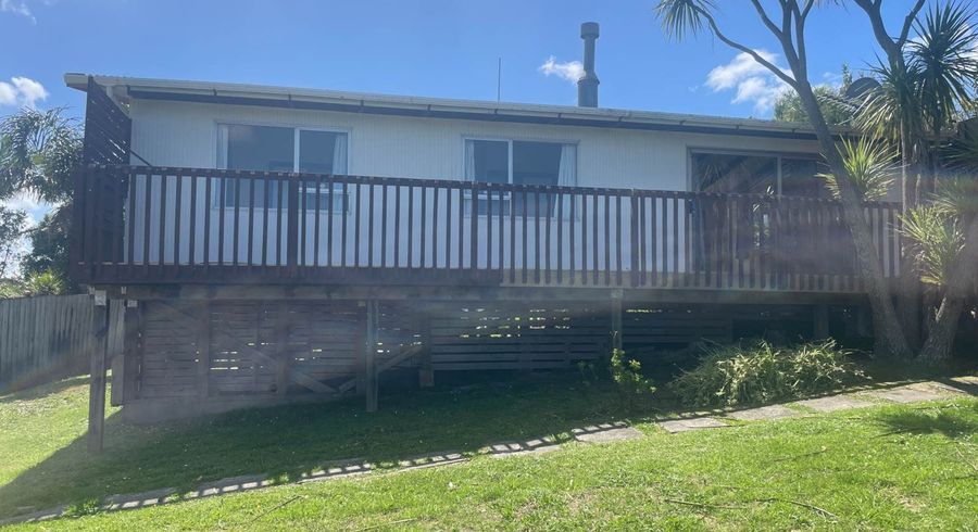  at 16 East Avenue, Little Manly, Rodney, Auckland