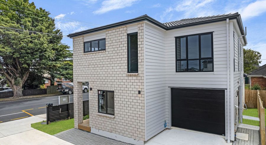  at 115A Russell Road, Manurewa, Auckland