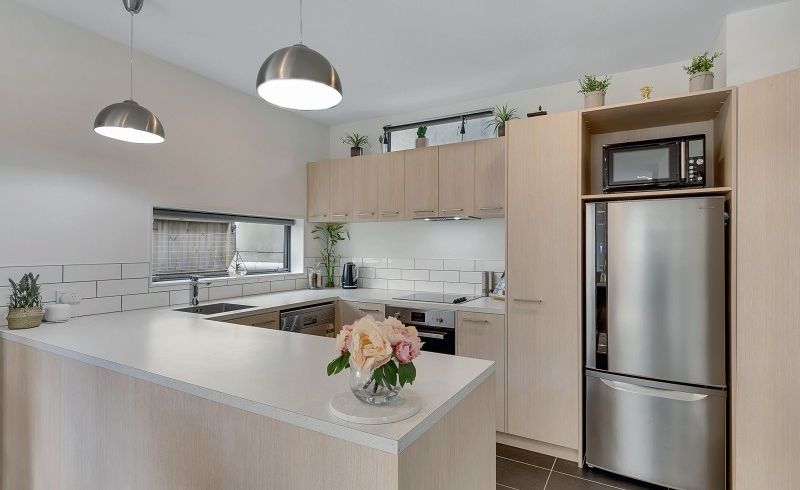  at 9/7 Handyside Street, Tawa, Wellington