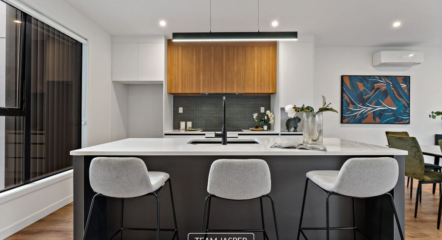  at 1/48 St Johns Road, Meadowbank, Auckland City, Auckland