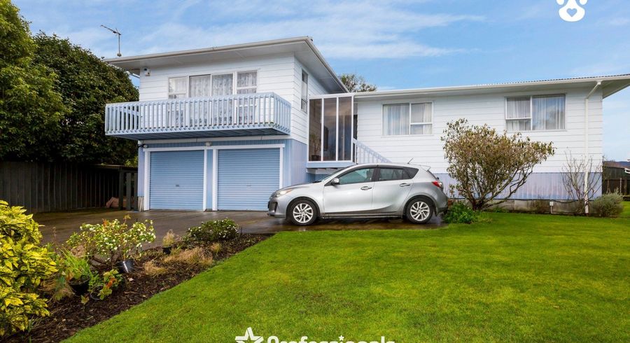  at 19 Haylock Grove, Totara Park, Upper Hutt, Wellington