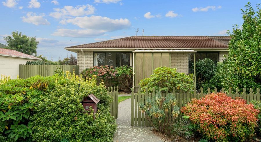  at 1/6 Steadman Road, Broomfield, Christchurch