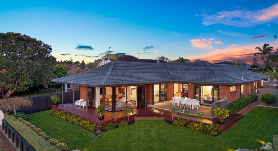  at 5 Della Place, Conifer Grove, Papakura, Auckland