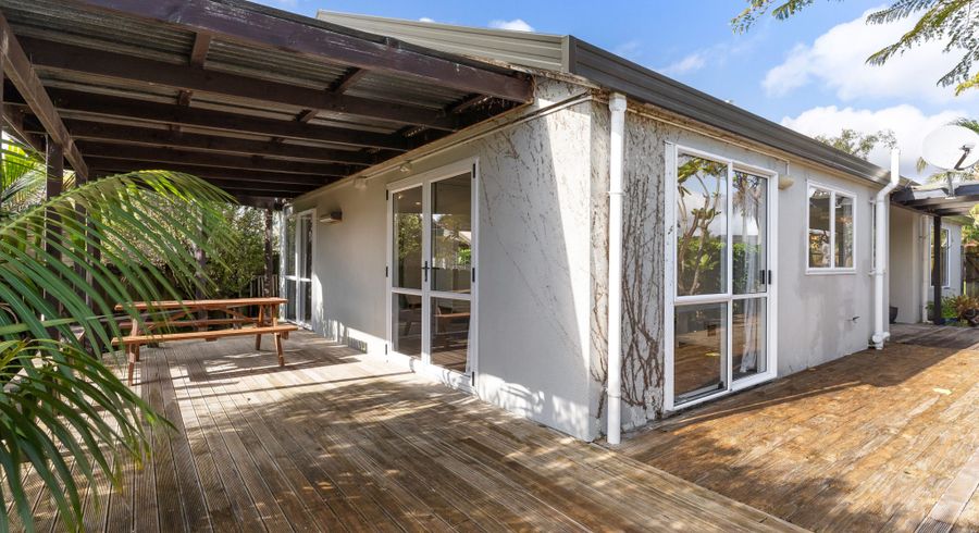  at 14 Robina Court, Burswood, Manukau City, Auckland