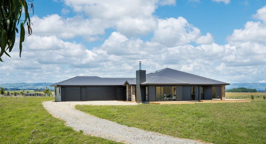  at 167 Spur Road West, Colyton, Feilding