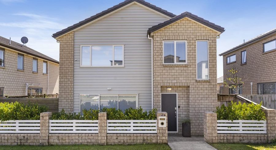  at 392 Ormiston Road, Flat Bush, Auckland