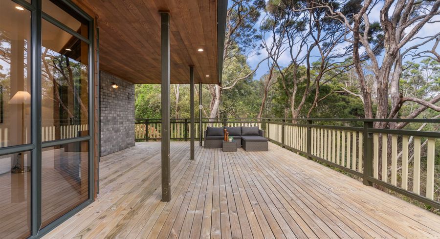  at 9 The Knoll, Greenhithe, North Shore City, Auckland