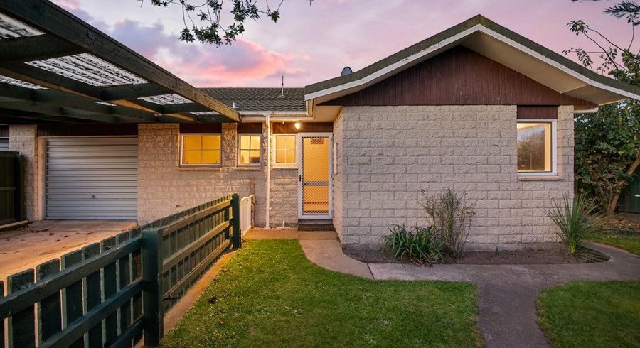  at 2/12 Lagan Street, Belfast, Christchurch City, Canterbury