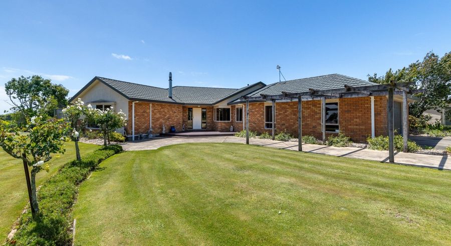  at 1329 Devon Road, Brixton, Waitara