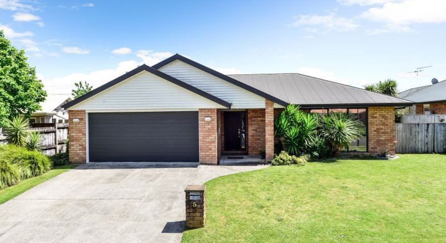  at 5 Merlot Place, Rototuna, Hamilton, Waikato