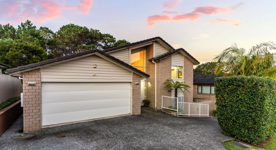 at 33  Silver Moon Road, Albany Heights, Rodney, Auckland