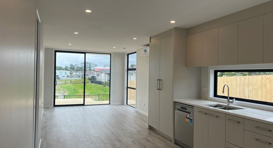  at 9/47 Freeland Ave, Mount Roskill, Auckland City, Auckland