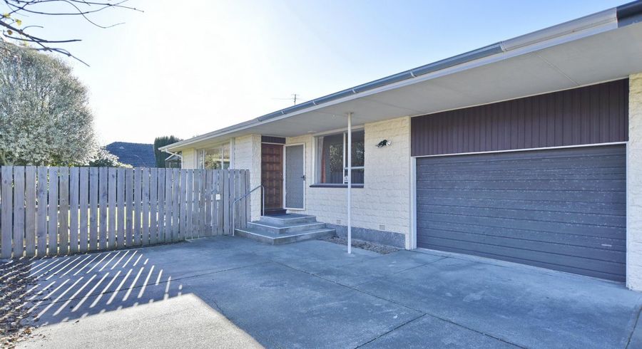  at 2/28 Strathfield Avenue, Dallington, Christchurch