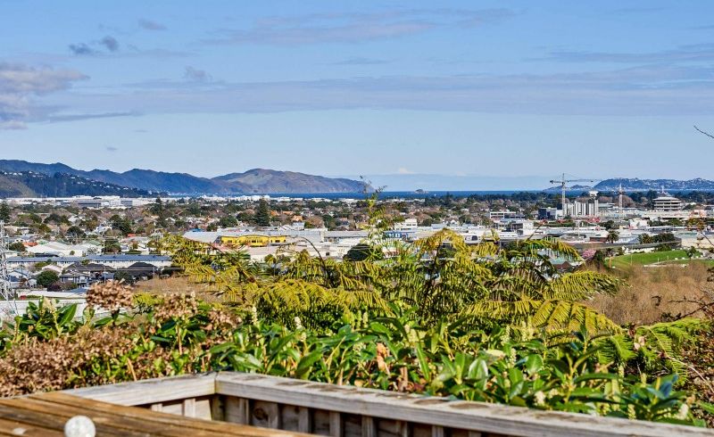  at 1 Wairere Road, Belmont, Lower Hutt
