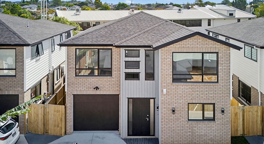  at 2/34 Ashlynne Avenue, Papatoetoe, Manukau City, Auckland