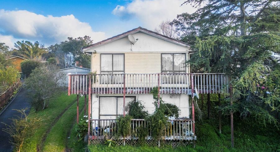  at 108 Solar Road, Glen Eden, Waitakere City, Auckland