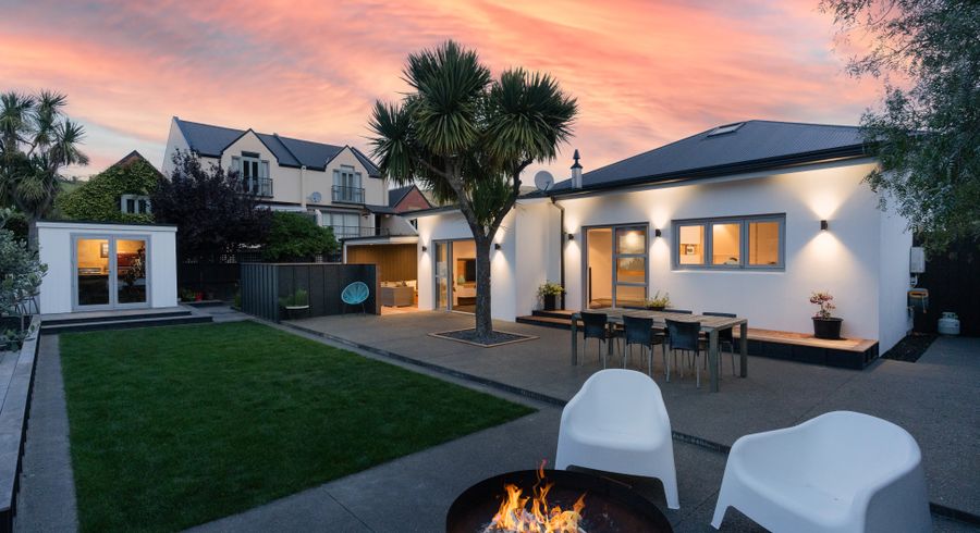  at 7 Wiggins Street, Sumner, Christchurch