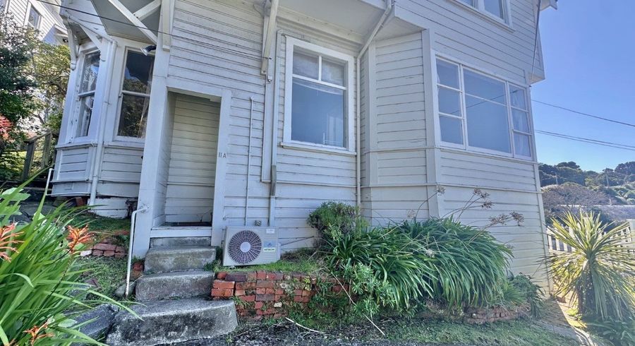  at 11A Grosvenor Terrace (Lower Flat), Wadestown, Wellington, Wellington