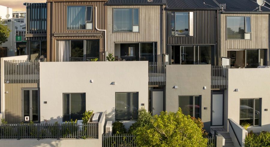  at 2/2 Second Avenue, Kingsland, Auckland