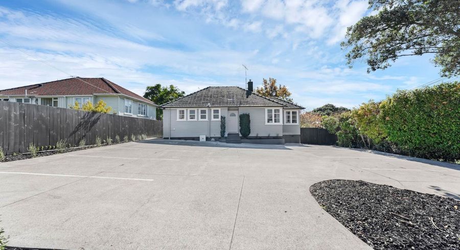  at 79 Onewa Road, Northcote, North Shore City, Auckland