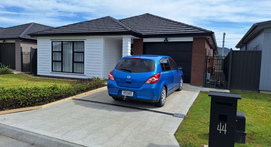  at 44 Te Kaeaea Crescent, Wallaceville, Upper Hutt