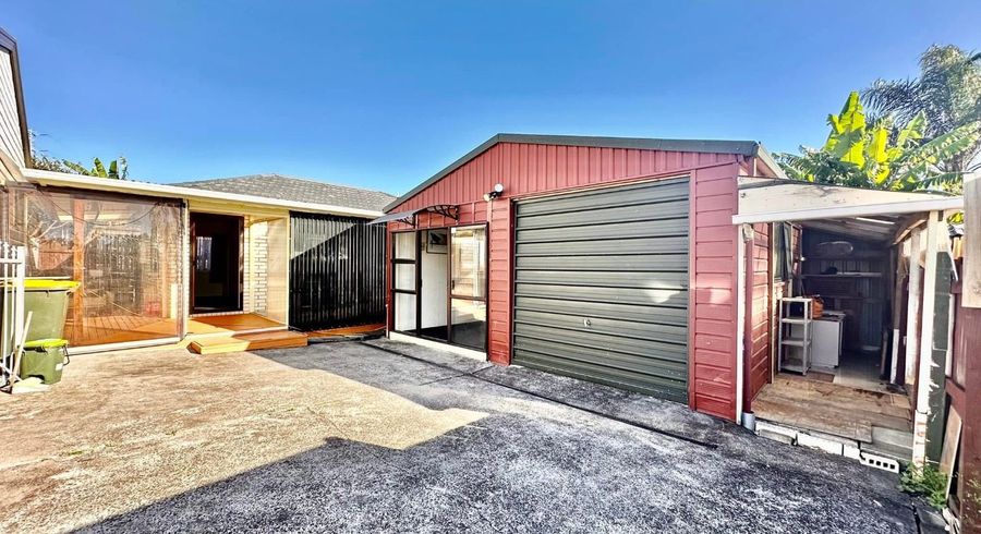  at 109A Everglade Drive, Goodwood Heights, Manukau City, Auckland