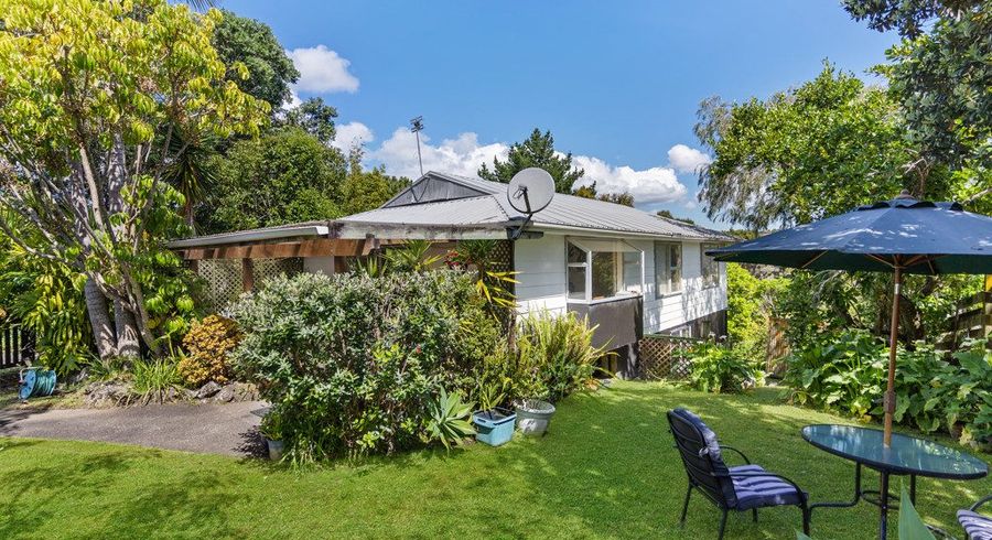  at 121 Oreil Avenue, West Harbour, Waitakere City, Auckland