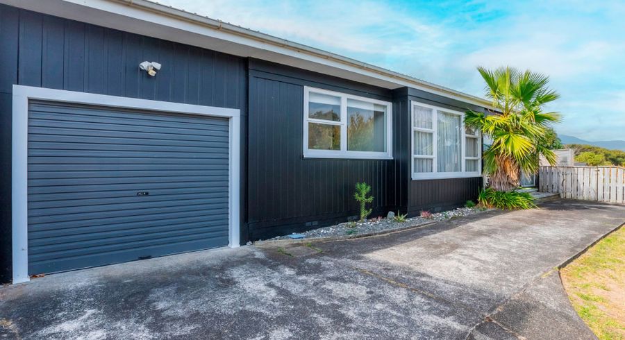 at 29 Titoki Road, Waikanae Beach, Waikanae