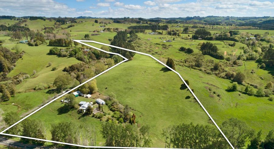  at 2810 Hunua Road, Papakura