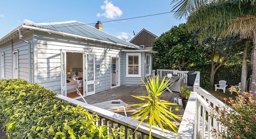  at 40 Shackleton Road, Mount Eden, Auckland City, Auckland