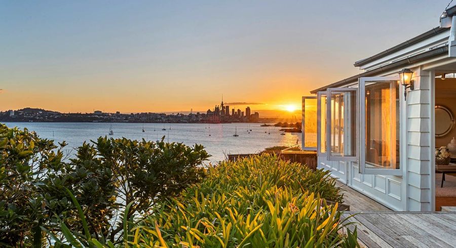  at 38 Jubilee Avenue, Devonport, North Shore City, Auckland
